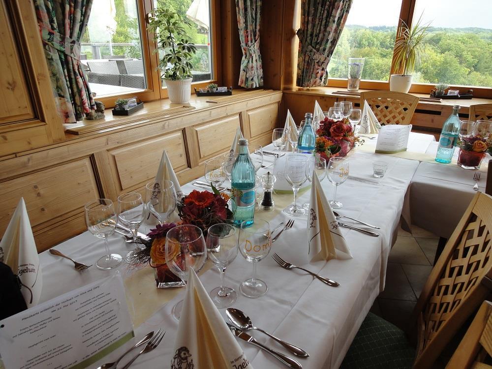 Berggasthof Hotel Igelwirt シュナイッタッハ レストラン 写真